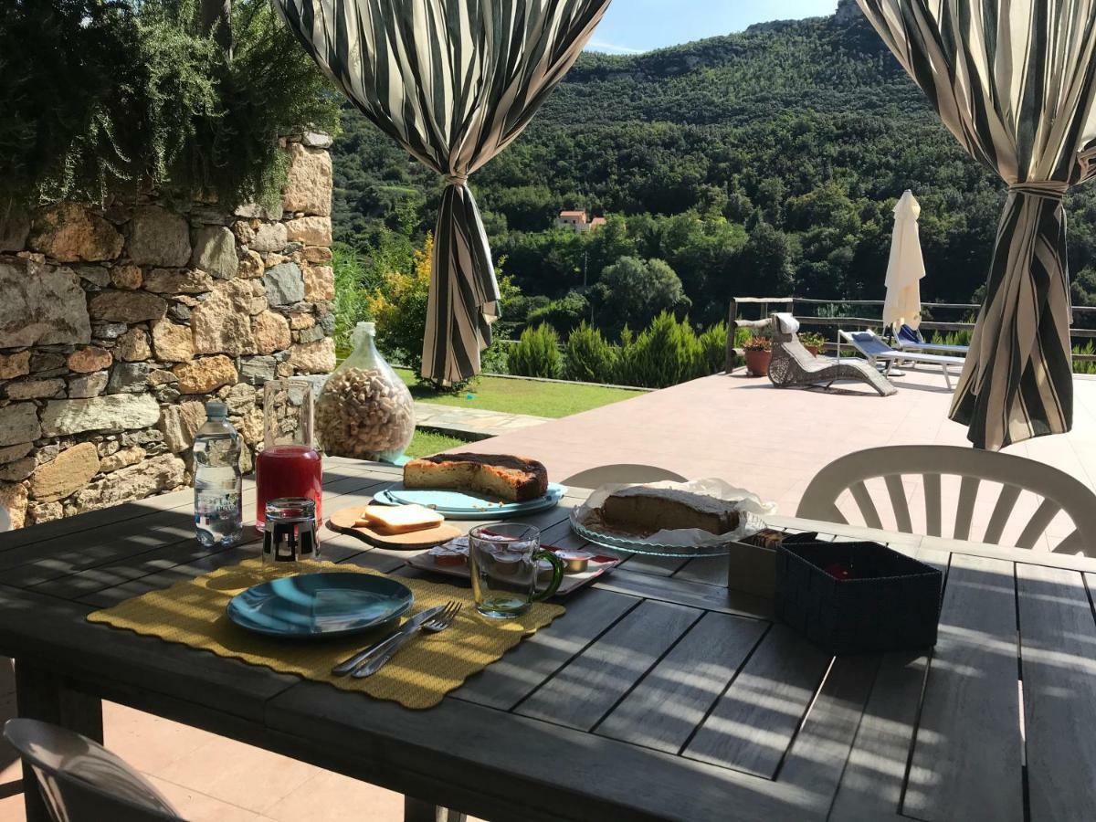 Ort Holiday'S Time Orco Feglino Buitenkant foto